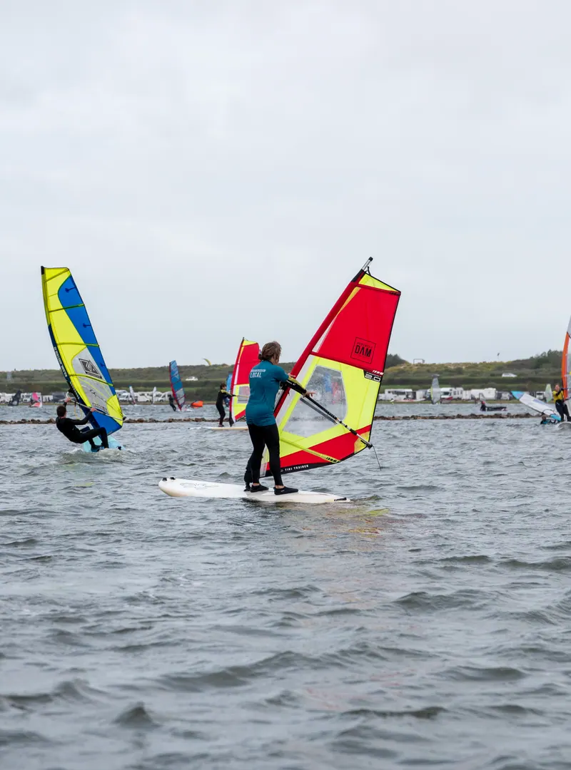 All-level women event — Netherlands, Brouwersdam — photo by Sean Benney