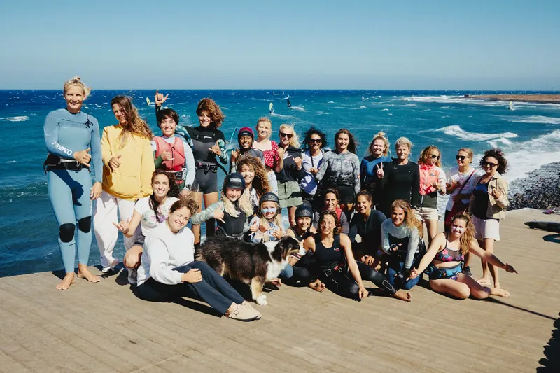 Sail with the pros — Special wave